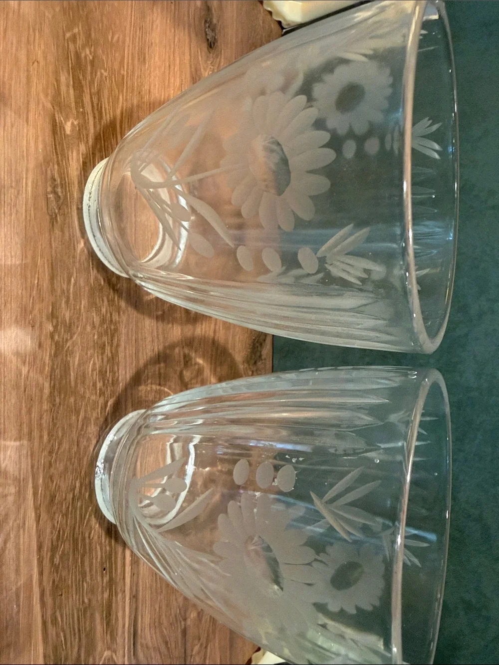 Vintage gas light glass cover daisy flowers 2x